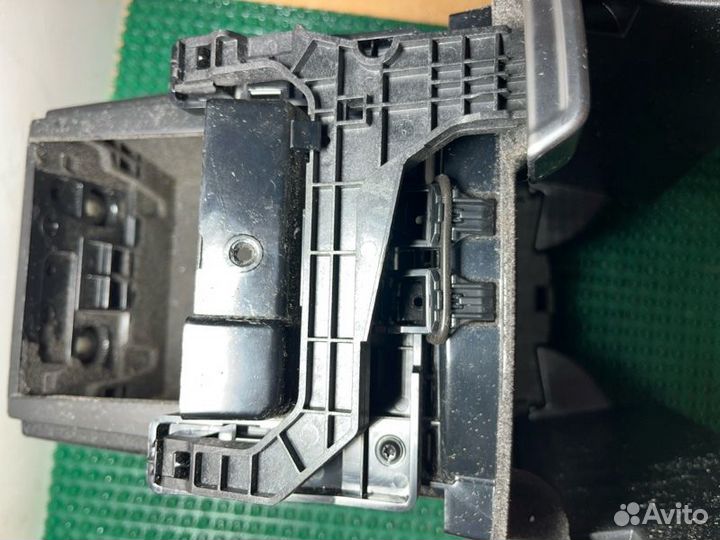 Подлокотник Mercedes-Benz Gls W166 3.0D 2018