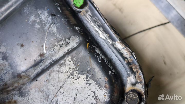 Поддон Nissan Navara, 2007