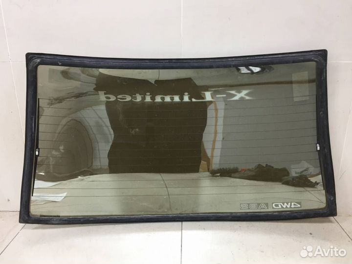 Стекло заднее Toyota Estima R10, R20 1990-2000