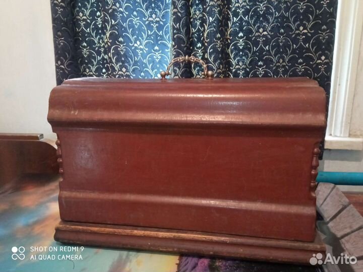 Швейная ручная машинка винтаж