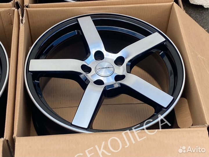 Диски R17 vossen cv3 5-114,3 b-p