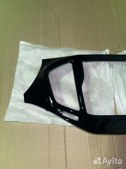 Накладка рамки магнитолы Лада Веста