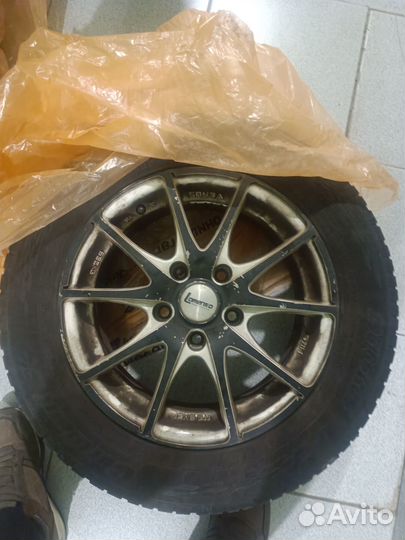 Колеса в сборе r15 летние