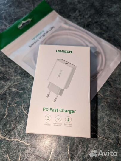 Ugreen.Зарядное для телефона, быстрая зарядка