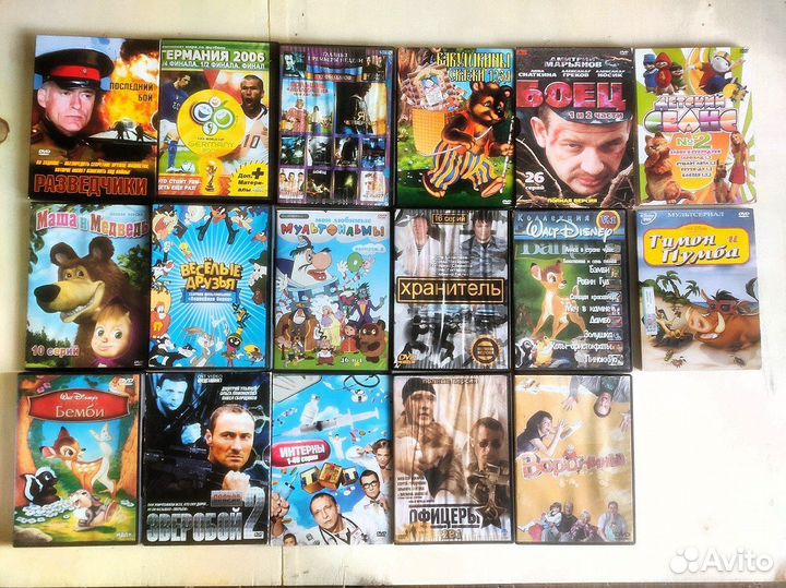 Видеокассеты VHS. Диски DVD