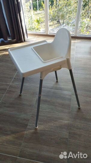 Детский столик и стульчик для кормления IKEA