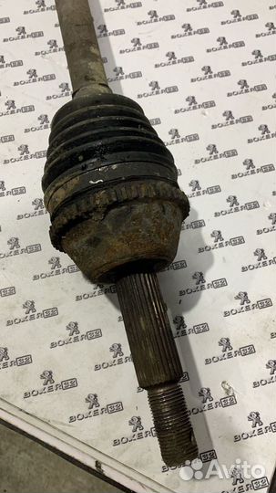 Полуось левая Ford Transit FWD