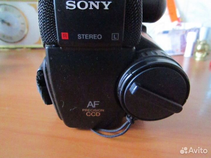 Видеокамера sony
