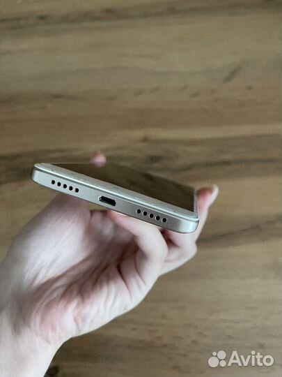 Xiaomi Redmi, 4 ГБ