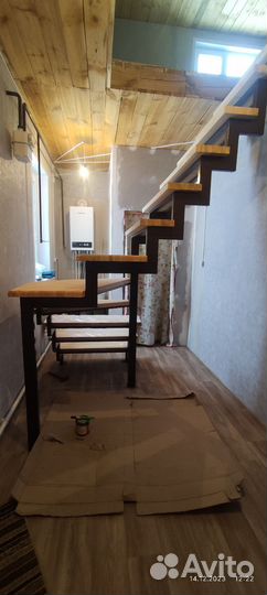 Кузнец художественной ковки