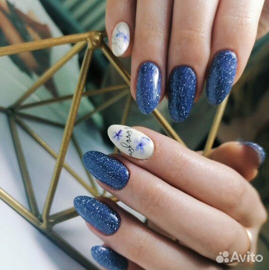 Маникюр с покрытием лаком