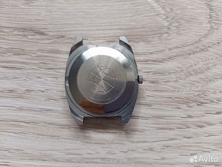 Часы Ракета 50 лет Киргизской Сср