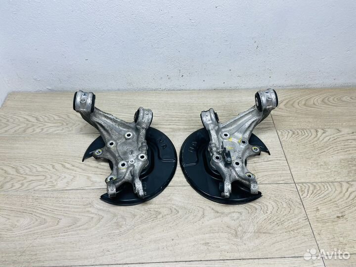 Цапфы задние пара Honda Civic 4D