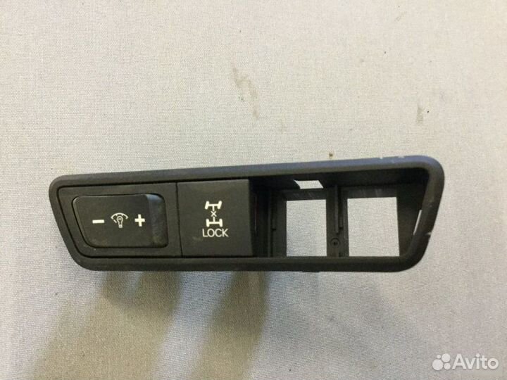 Кнопка Hyundai Ix35 2010-2015