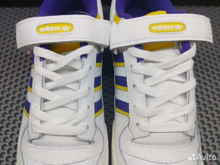 Adidas forum low