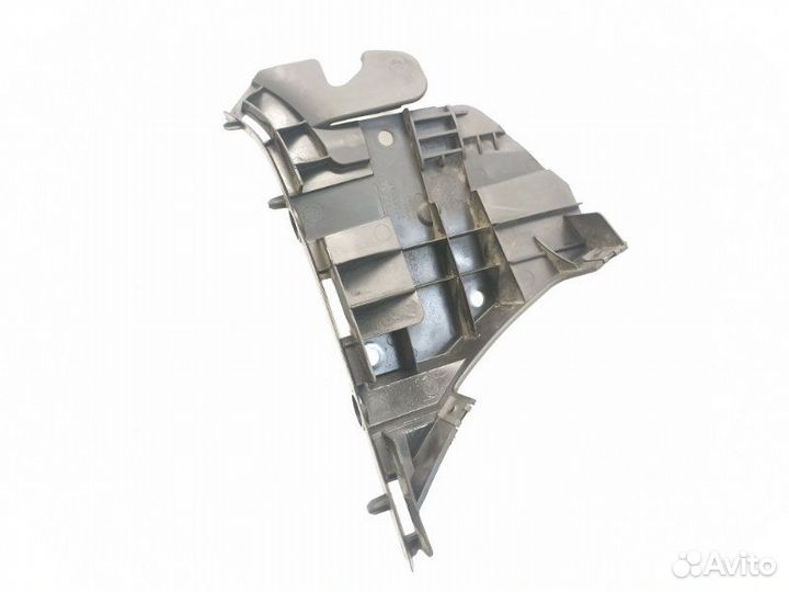 Крепление бампера переднее правое Volvo V70 3 2012