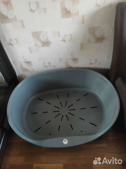 Лежак пластиковый для собаки