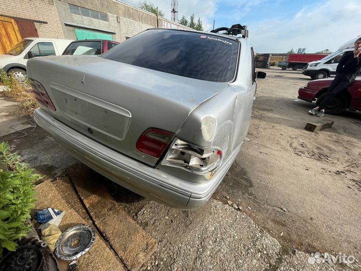 Разбор Mercedes w210,2.4,170 л.с., 1999 г., АКПП