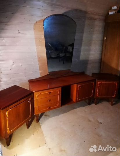 Комплект мебели СССР, тумба, банкетка, трюмо