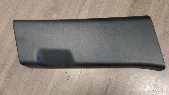 Обшивка стойки правая Land Rover Range Rover Sport