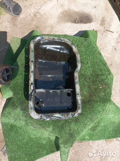 Масляный поддон Renault Laguna 1 F3P678 1,8 л