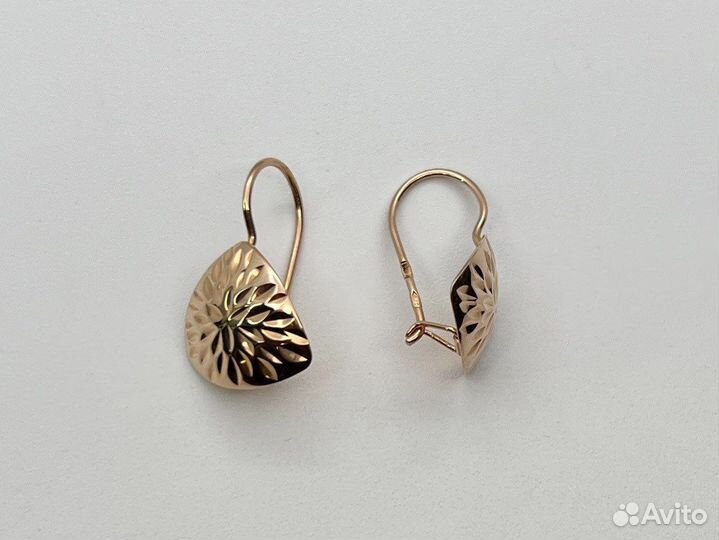 Золотые серьги 585 пробы