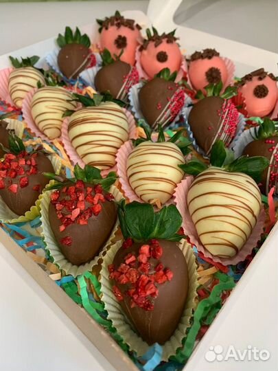 Клубника в шоколаде/вкусный подарок