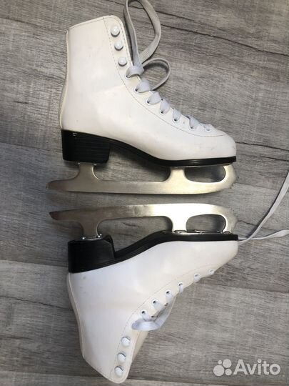 Коньки фигурные детские 33 размер
