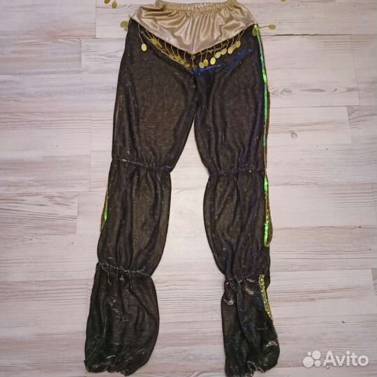 Костюм карнавальный новогодний на 6-8 лет