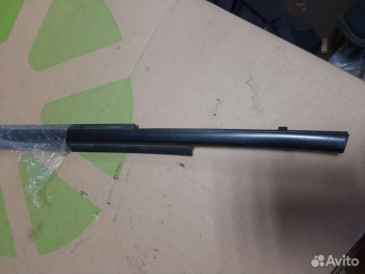 Молдинг стекла задний левый Mitsubishi ASX