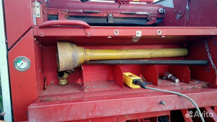 Пресс-подборщик Claas Rollant, 1994