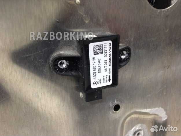 Стеклоподъемник электрический передний правый