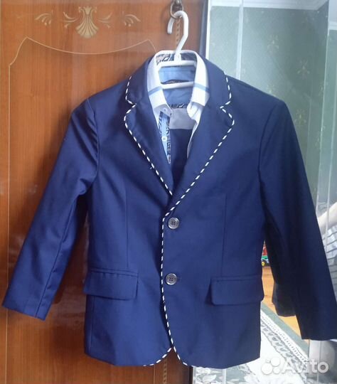 Школьный костюм