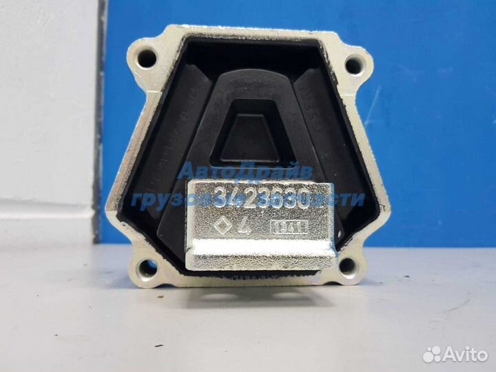 Подушка двигателя Ивеко Стралис Курсор 10 передняя