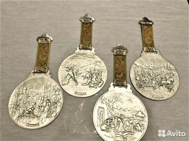 Настенные интерьерные плакетки