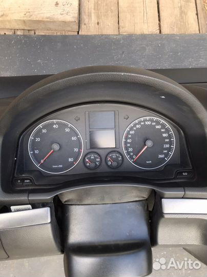 Щиток приборов volkswagen jetta 5