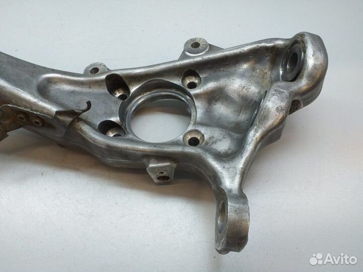 Кулак поворотный передний правый Bmw X6 E71 2007