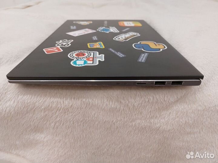 Ноутбук Asus vivobook 15 M533I