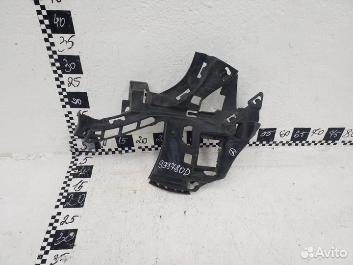 Кронштейн переднего бампера правый Mercedes Benz S