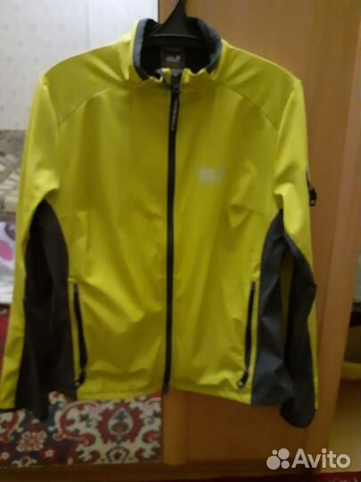 Ветровка jack wolfskin 50