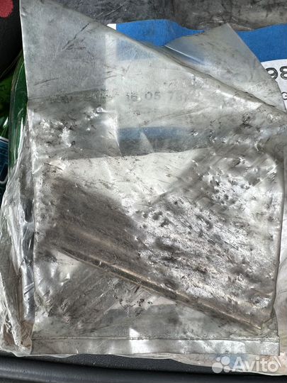 90398758 GM колодки тормозные передние