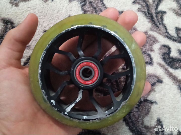 Колесо для трюкового самоката с подшипниками