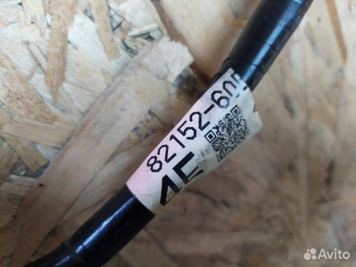 Проводка (коса) дверная задняя правая Lexus Lx 570