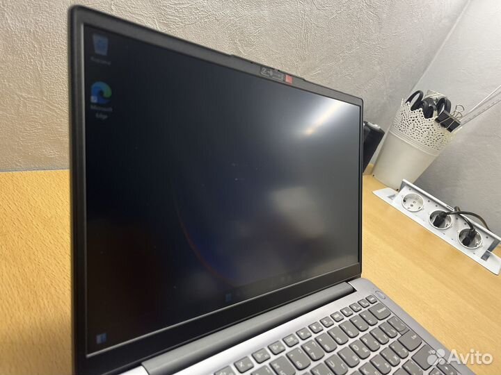 Lenovo ideapad 3 14