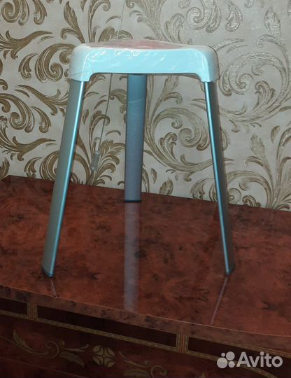 Табурет для ванны устойчивый новый