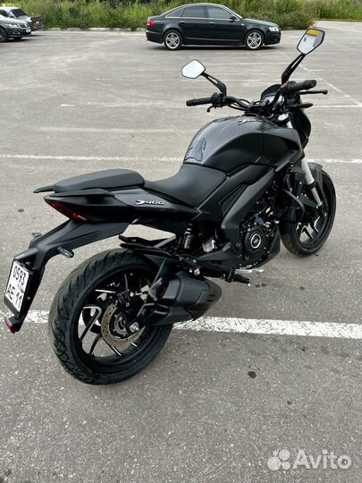 Bajaj Dominar 400
