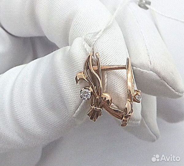 Серьги с синтетическим камнем Золото