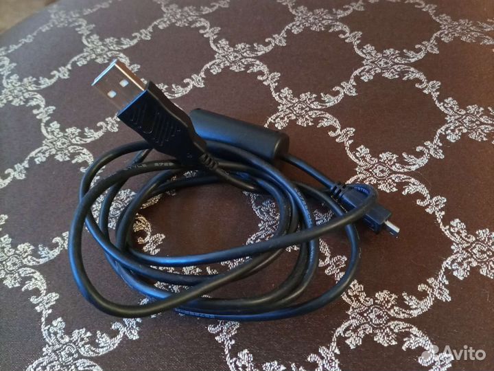 Зарядка для беспроводной гарнитуры