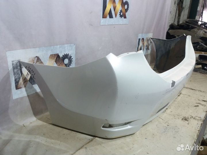 Toyota Corolla E180 13- Бампер Задний Бу оригинал