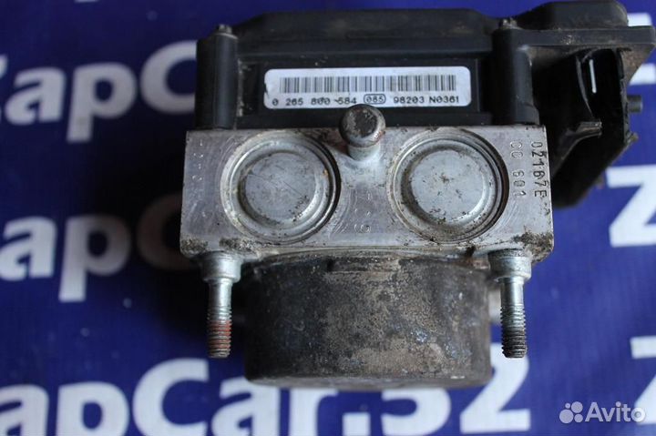 Блок ABS (насос) Рено Логан